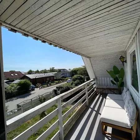 Apartament Fully Furnished With Shared Kitchen And Bathroom *